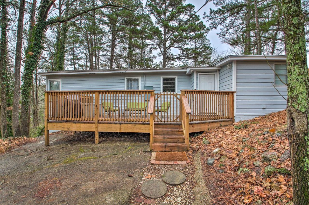 Centrally Located Hot Springs Home With Deck! Ngoại thất bức ảnh