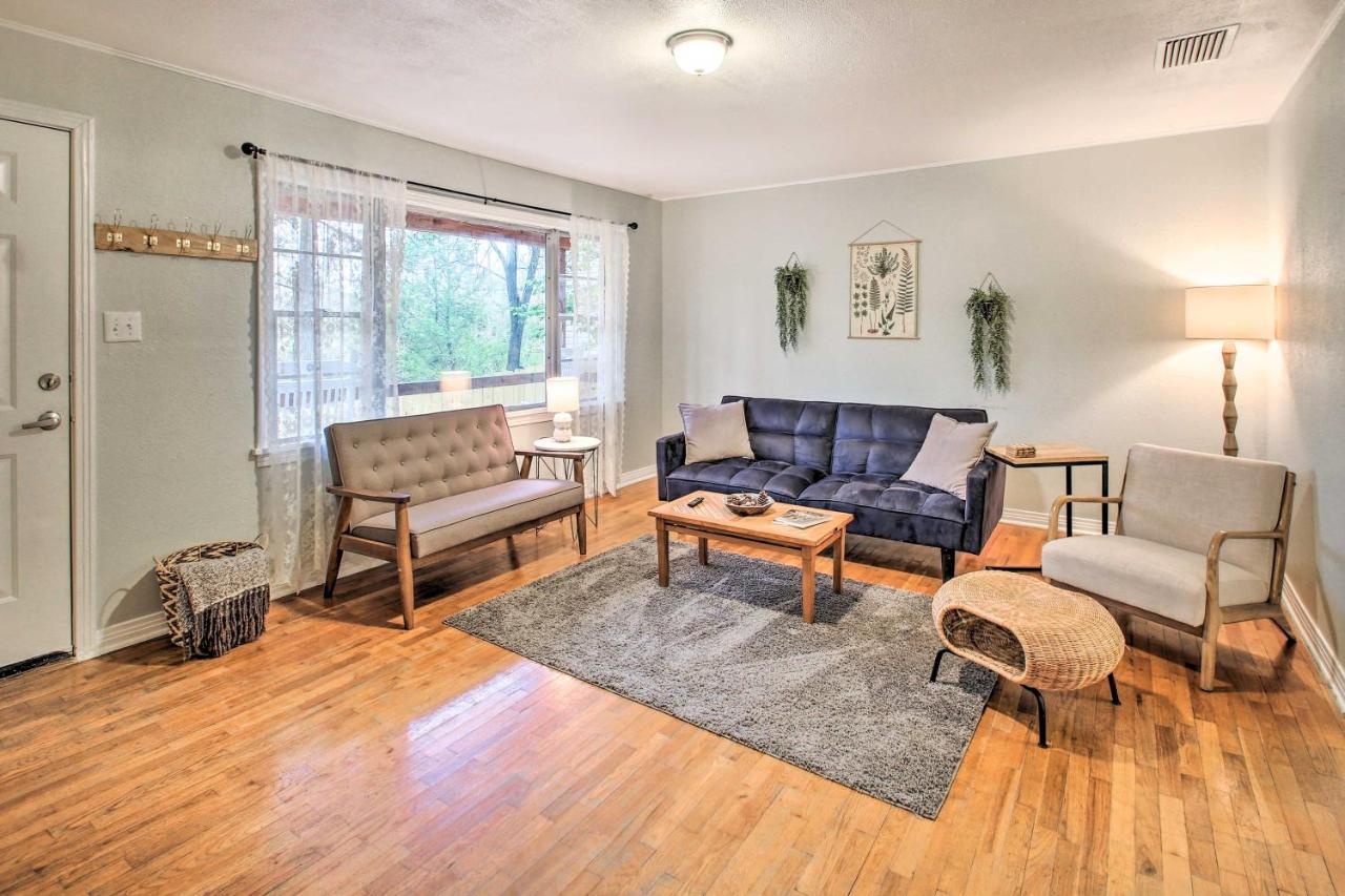 Centrally Located Hot Springs Home With Deck! Ngoại thất bức ảnh